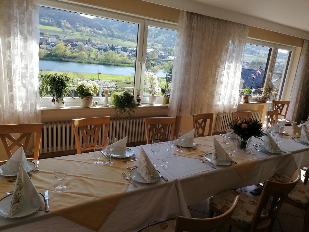 Wein Und Gastehaus Marlene Pohl Otel Kinheim Dış mekan fotoğraf